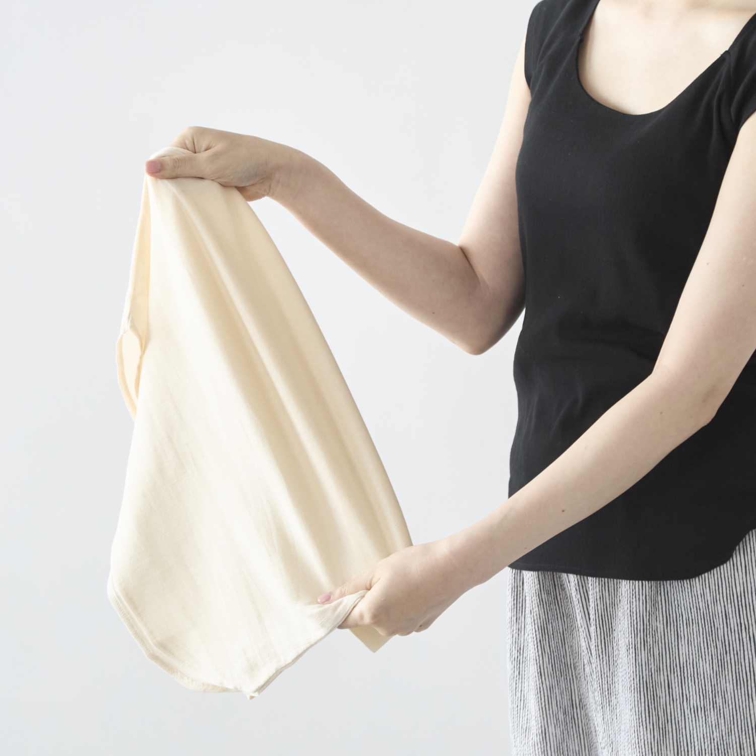 TUTIE./汗問題をまるっと解消するさらさらインナー
